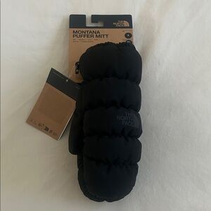 The North Face Montana Black Puffer Mittens